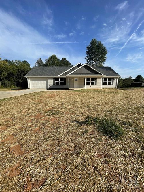 206 Oakgrv Clvrhl Ch Rd, Lawndale, NC, 28090-9699 | Card Image