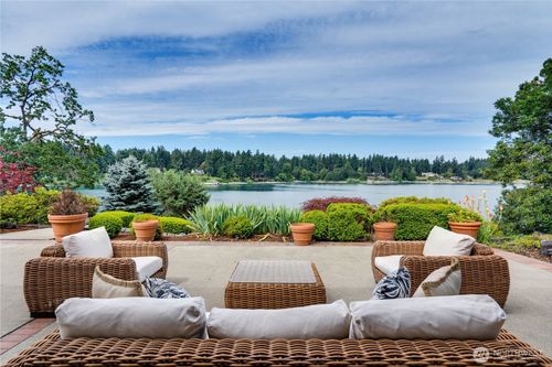 6638 Hilltop Ln Sw, Lakewood, WA, 98499-1427 | Card Image