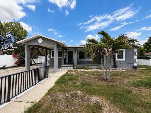 3815 W North B St, TAMPA, FL, 33609-1231 | Card Image