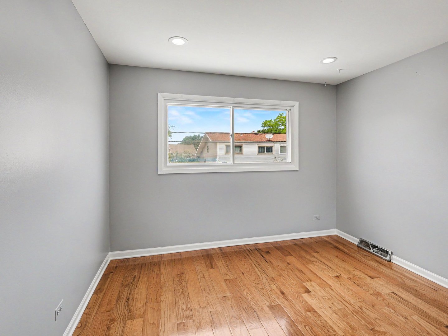 Residential in Des Plaines 5