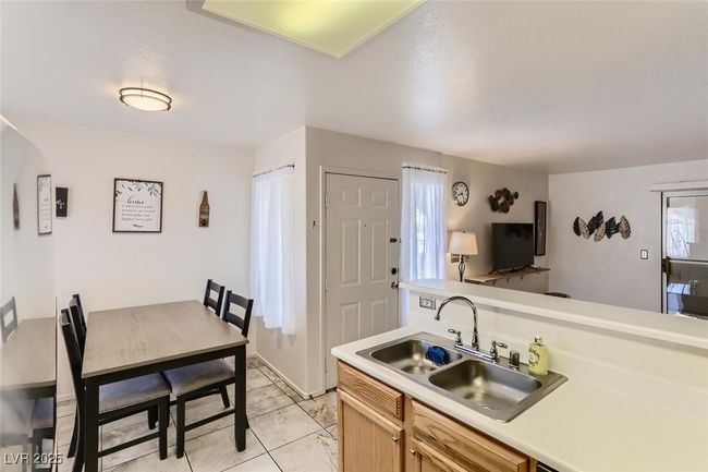UNIT-104 - 3038 Tarpon Dr, Condo with 2 bedrooms, 1 bathrooms and null parking in Las Vegas NV | Image 10