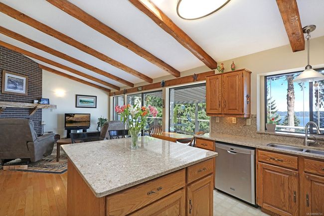 5145 Gainsberg Rd, House other with 5 bedrooms, 3 bathrooms and 3 parking in Bowser BC | Image 18