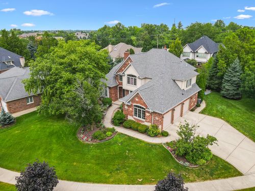 10630 Churchill Dr, Orland Park, IL, 60467-8230 | Card Image