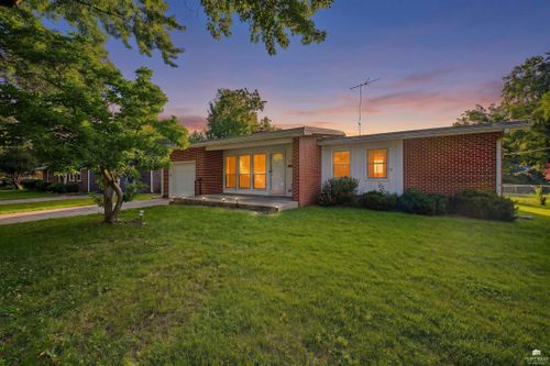 1105 Spruceway, Abilene, KS, 67410 | Card Image