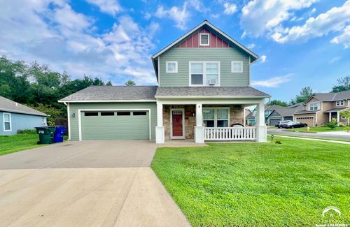 1801 Delaware St, Lawrence, KS, 66046 | Card Image
