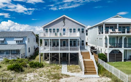 19 Charlotte St E, Wrightsville Beach, NC, 28480-2831 | Card Image