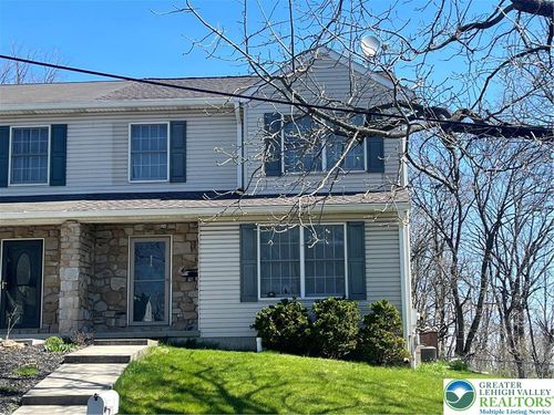 525 S New Street, Nazareth Boro, PA, 18064 | Card Image