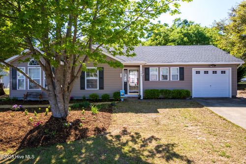 109 Post Oak Ct, Kill Devil Hills, NC, 27948-8094 | Card Image
