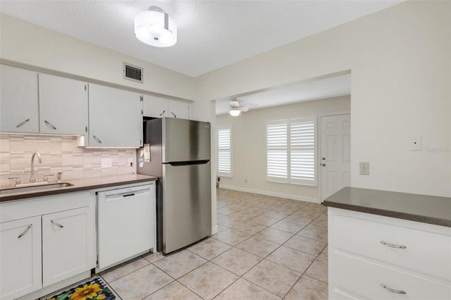 APT-24 - 2310 Denmark St, Condo with 2 bedrooms, 2 bathrooms and null parking in CLEARWATER FL | Image 8