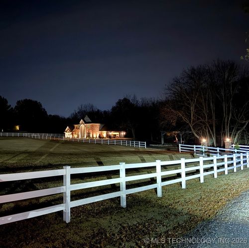 2325 W Lowry Rd, Claremore, OK, 74017-4905 | Card Image