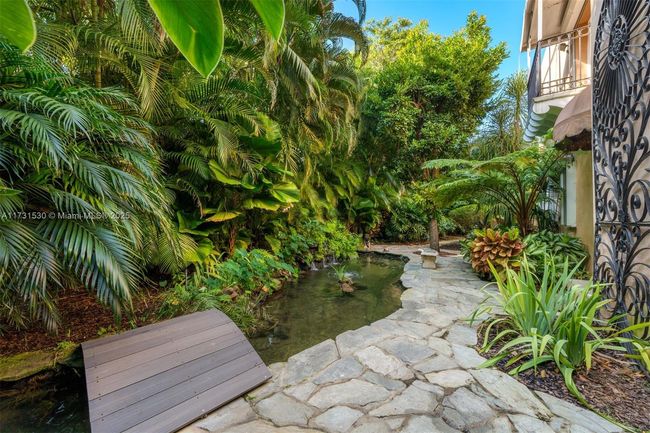 225 Alesio Ave, House other with 5 bedrooms, 8 bathrooms and null parking in Coral Gables FL | Image 27
