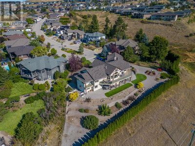 1460 Copper Mountain Crt, House other with 6 bedrooms, 5 bathrooms and 6 parking in Vernon BC | Image 2