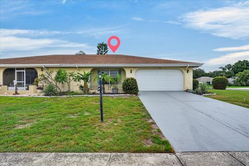 1201 Wild Feather Ln, SUN CITY CENTER, FL, 33573-6208 | Card Image