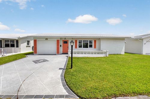 2081 Sw 13th Ter, Boynton Beach, FL, 33426-5837 | Card Image
