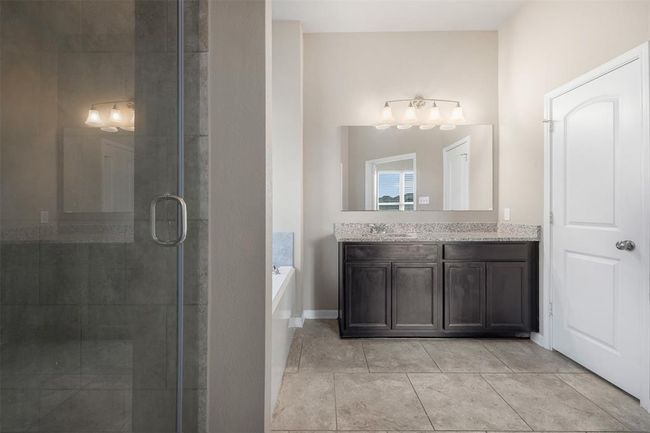 2099 Positano Loop, House other with 3 bedrooms, 2 bathrooms and 2 parking in Bryan TX | Image 18