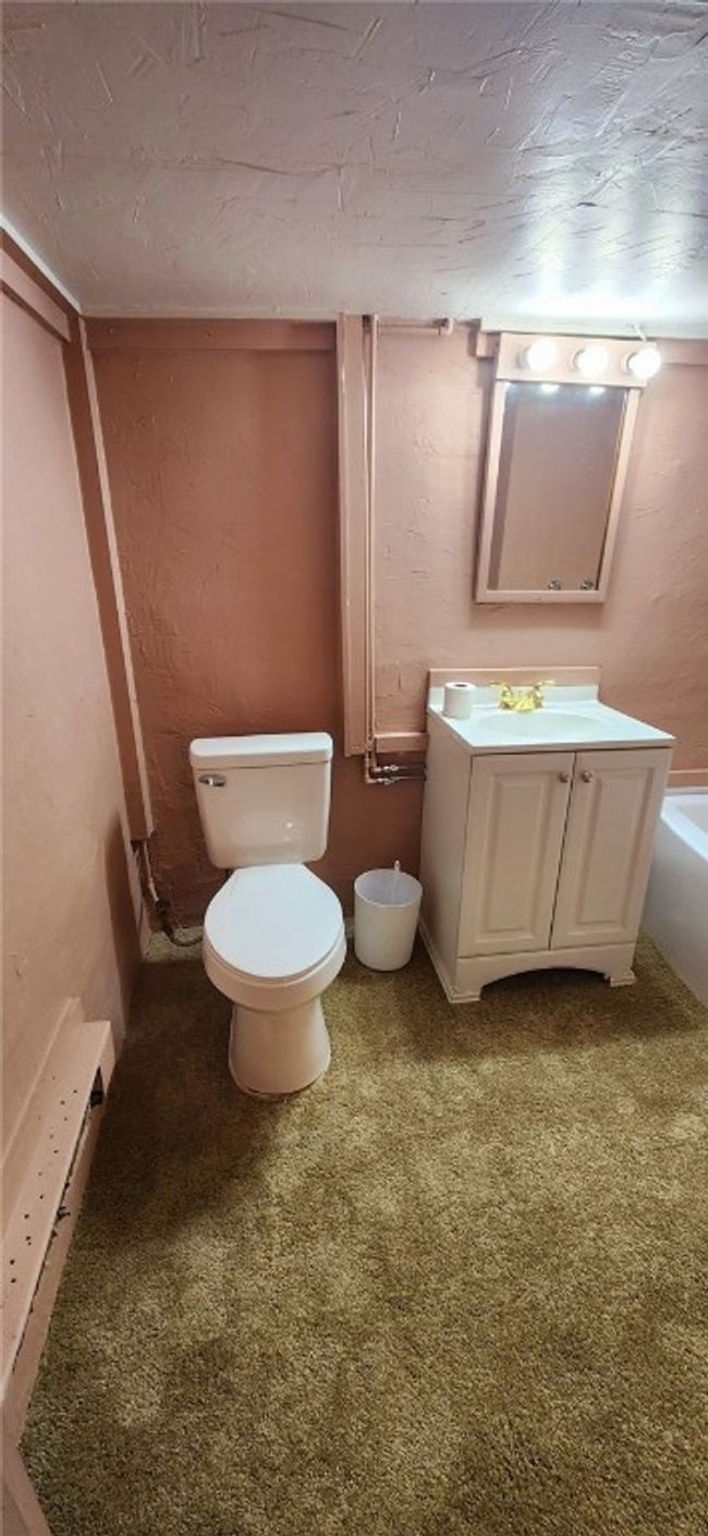 1835 Hillside Ave, House other with 3 bedrooms, 1 bathrooms and null parking in Ellwood City PA | Image 9
