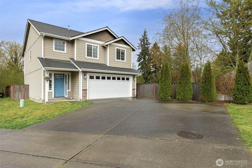 744 Courage Court, Port Orchard, WA, 98366 | Card Image