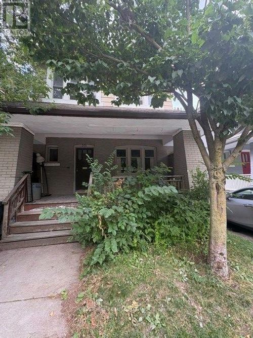 370 Spadina Rd, Toronto, ON, M5P2V8 | Card Image