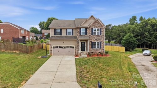 3611 English Garden Dr, Gastonia, NC, 28056-8083 | Card Image