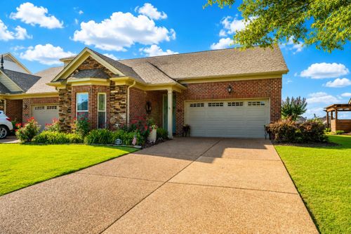 58-e-147 Saint Andrews Dr, Oakland, TN, 38060-5358 | Card Image