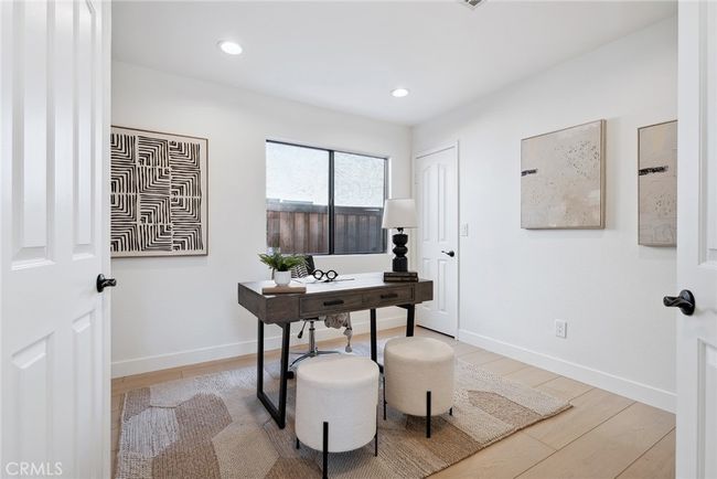 Office/bedroom | Image 9