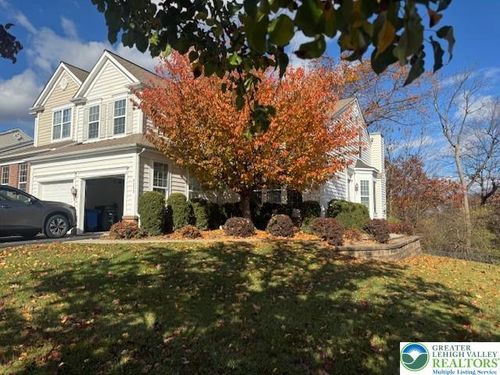 5229 High Vista Dr, Orefield, PA, 18069-9117 | Card Image