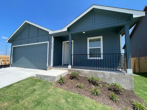 2620 Schwartz Ln, Pflugerville, TX, 78660-5402 | Card Image