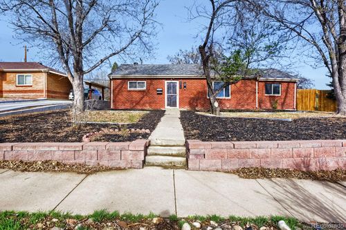 8861 Poze Blvd, Thornton, CO, 80229-4652 | Card Image