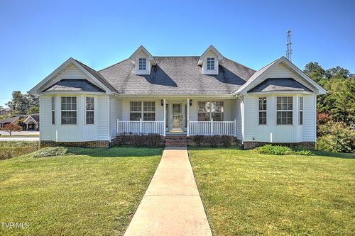 377 Elbert Way, Bristol, VA, 24202-6018 | Card Image