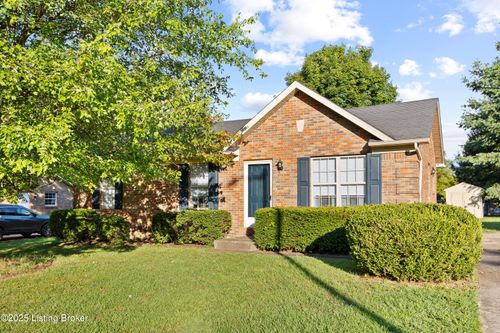 172 Caldwell Ave, Bardstown, KY, 40004-2719 | Card Image