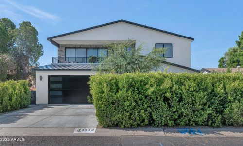 4413 E Turney Ave, Phoenix, AZ, 85018-4339 | Card Image