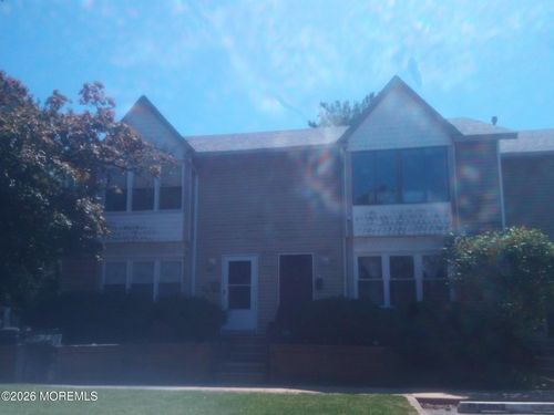 133 Coventry Dr, Lakewood, NJ, 08701-1453 | Card Image