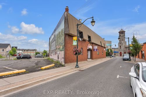 unit-b-2 King St, Trenton, ON, K8V3V6 | Card Image