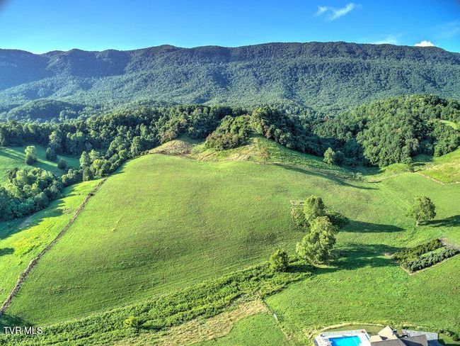 251 Fee Trl, House other with 6 bedrooms, 6 bathrooms and null parking in Ewing VA | Image 48