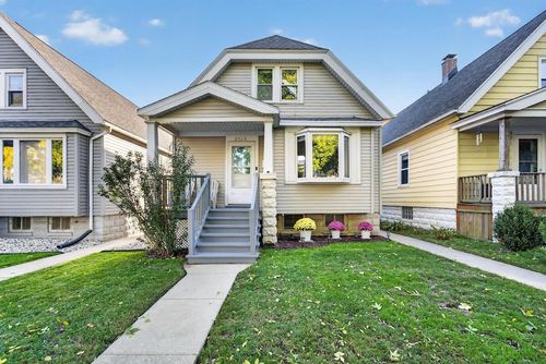 2624 S 3rd Street, Milwaukee, WI, 53207 | Card Image