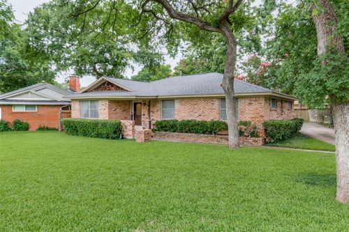 2380 Fenestra Dr, Dallas, TX, 75228-5336 | Card Image