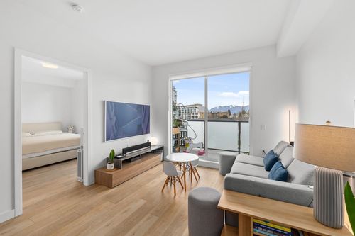 207-4933 Clarendon St, Vancouver, BC, V5R0J6 | Card Image