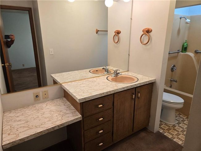 33295 Bethel Church Rd, House other with 3 bedrooms, 3 bathrooms and null parking in Osawatomie KS | Image 38