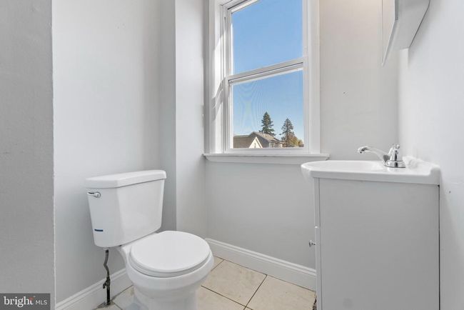 1826 Us Highway 1, Home with 5 bedrooms, 2 bathrooms and null parking in LAWRENCE TOWNSHIP NJ | Image 20