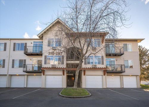 22855 E Country Vista Dr, Liberty Lake, WA, 99019-7711 | Card Image