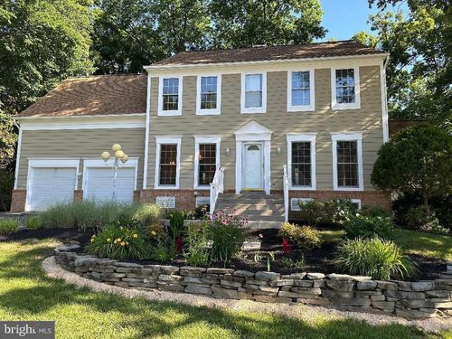 13616 Northbourne Dr, CENTREVILLE, VA, 20120-1776 | Card Image
