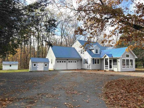 785 Brattleboro Rd, Hinsdale, NH, 03451-2376 | Card Image