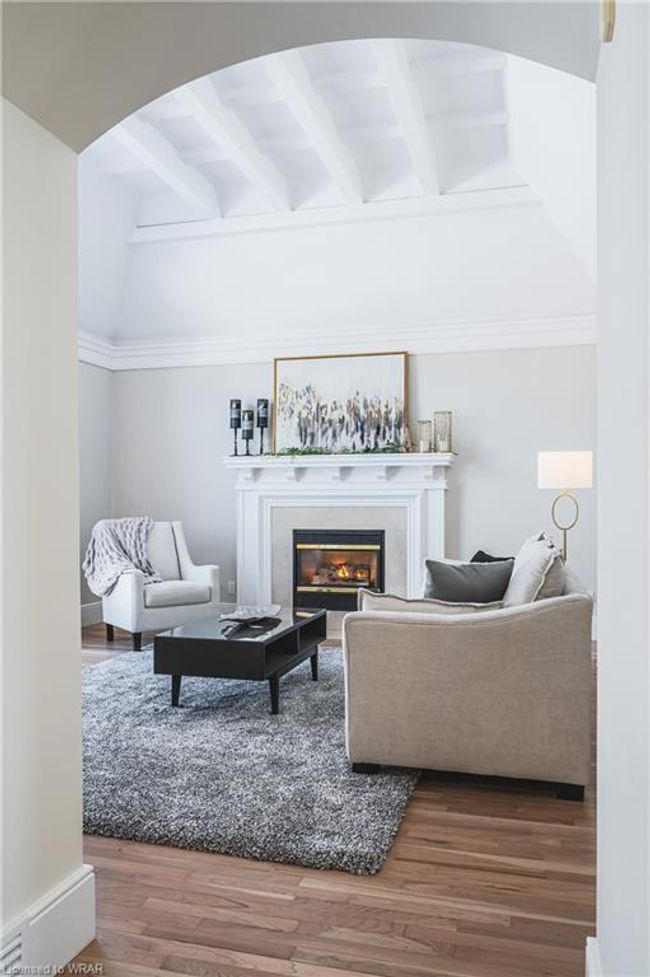 2177 Hidden Valley Cres, House other with 4 bedrooms, 3 bathrooms and 9 parking in Kitchener ON | Image 11
