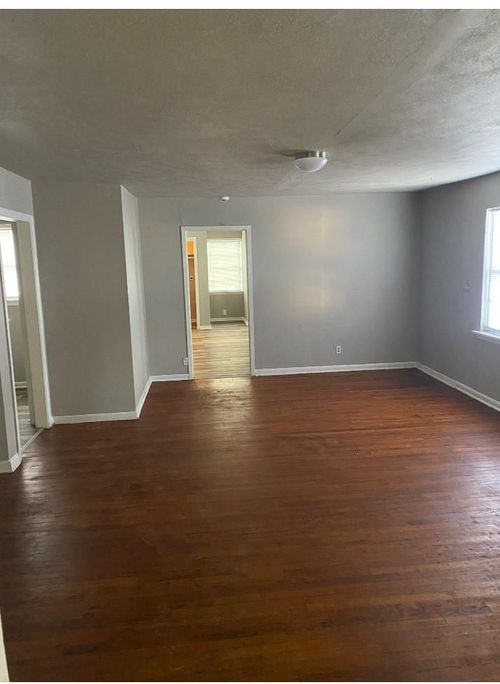 123 Wingate St, Woodville, TX, 75979-5605 | Card Image