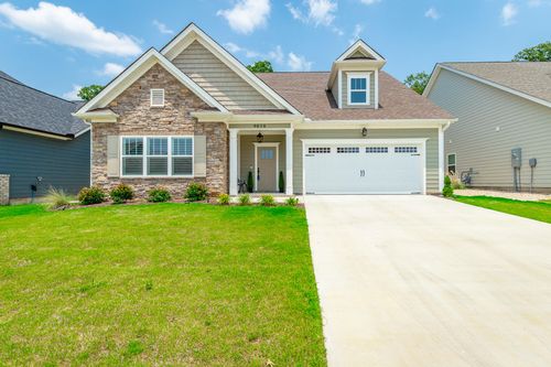 9058 Knolling Loop, Ooltewah, TN, 37363-2010 | Card Image