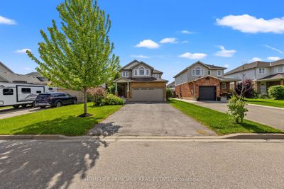 19 Beardmore Cres, House other with 3 bedrooms, 4 bathrooms and 6 parking in Acton ON | Image 1