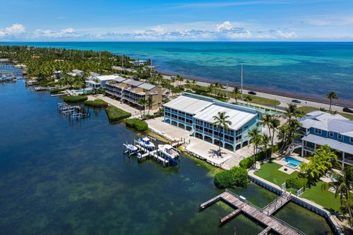 3-74980 Overseas Hwy, Islamorada, FL, 33036-4022 | Card Image