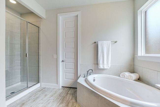 7105 Windthorst Cv, House other with 4 bedrooms, 3 bathrooms and 4 parking in Austin TX | Image 11