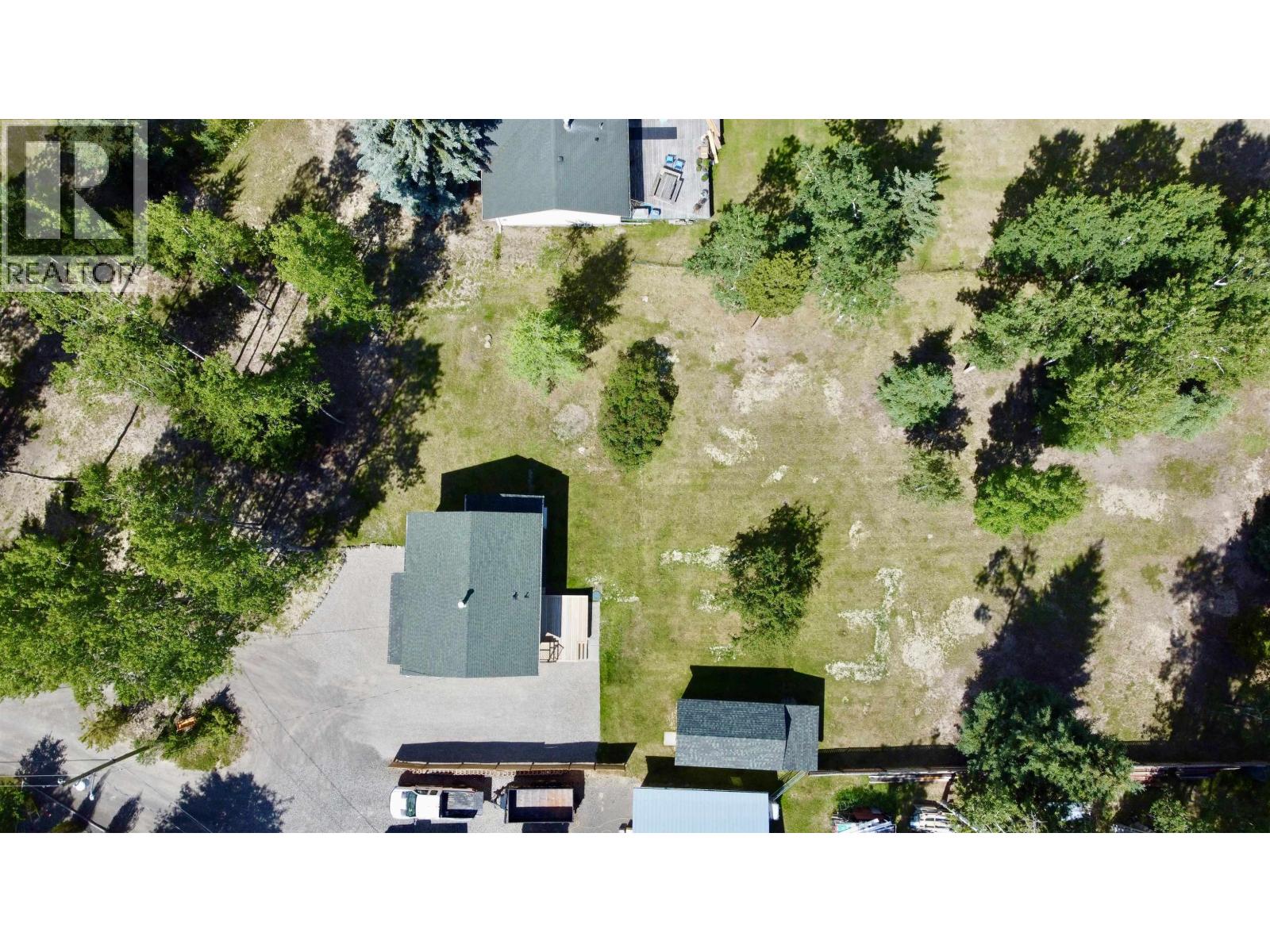 Residential in Horse Lake 5