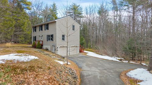 80 Horizon Ln, Candia, NH, 03034-2018 | Card Image